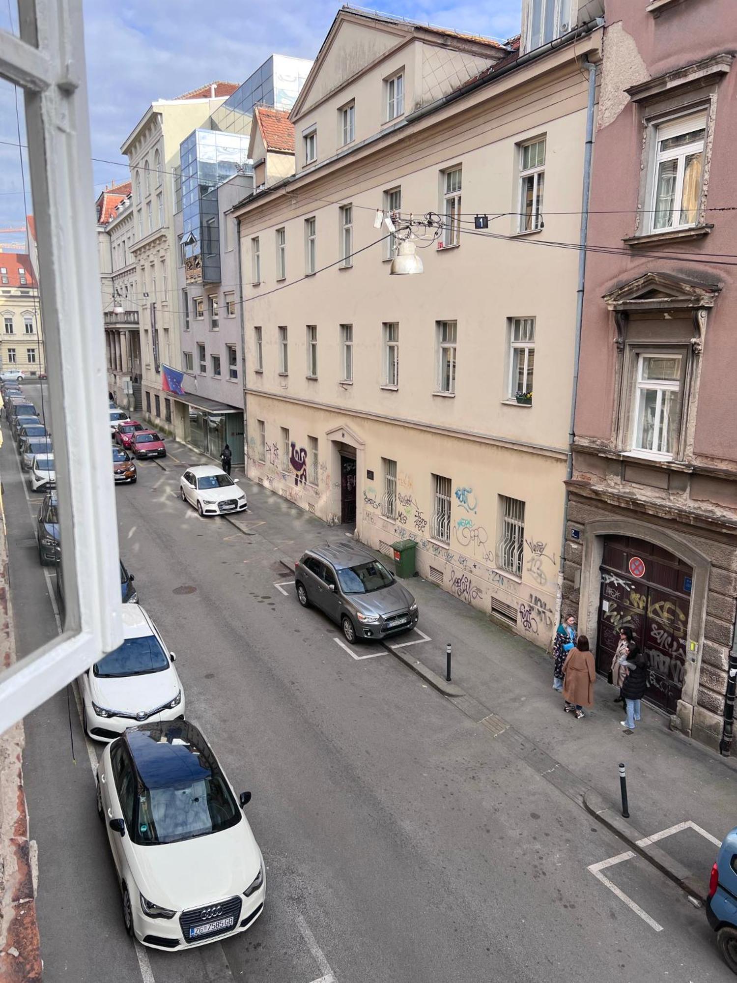 Central Dainty - Boutique Apartment In Zagreb City Centre Exterior photo